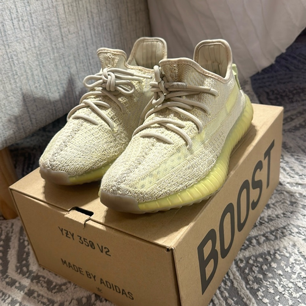 YEEZY 350 V2 flax originals